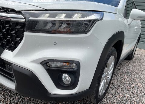Suzuki S-Cross MOTION BOOSTERJET MHEV 5