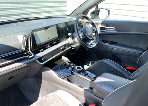 Kia Sportage 1.6 T-GDi GT-LINE ISG HEV 12