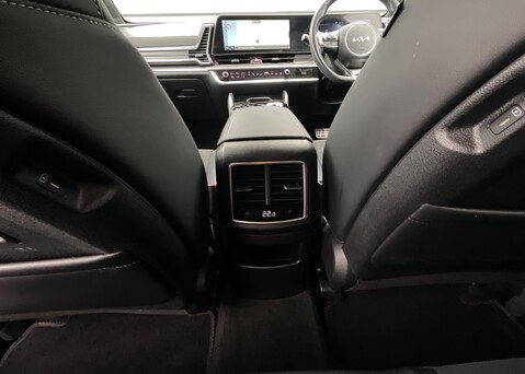Kia Sportage 1.6T-GDi HEV GT-LINE 2WD 14