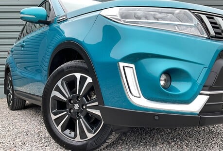 Suzuki Vitara SZ5 BOOSTERJET ALLGRIP MHEV