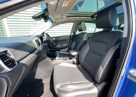 Kia Sportage 1.6 T-GDi '3' ISG 12