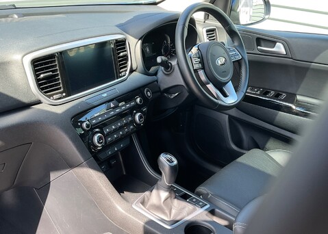 Kia Sportage 1.6 T-GDi '3' ISG 13