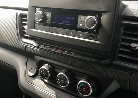 Nissan Primastar DCI ACENTA L1H1 19