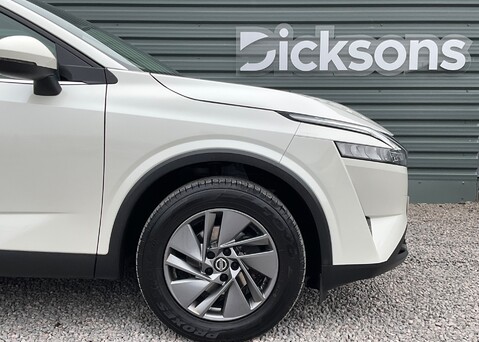 Nissan Qashqai DIG-T ACENTA PREMIUM MHEV 3