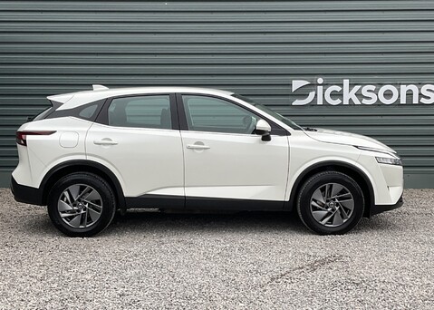 Nissan Qashqai DIG-T ACENTA PREMIUM MHEV 8