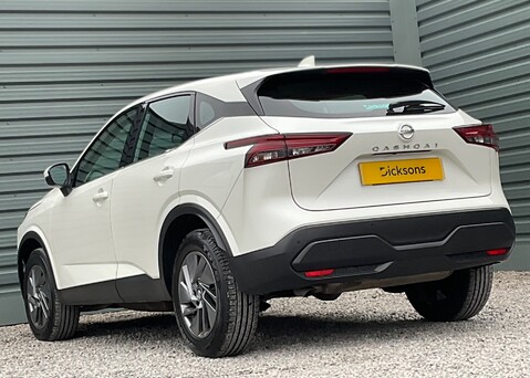 Nissan Qashqai DIG-T ACENTA PREMIUM MHEV 10