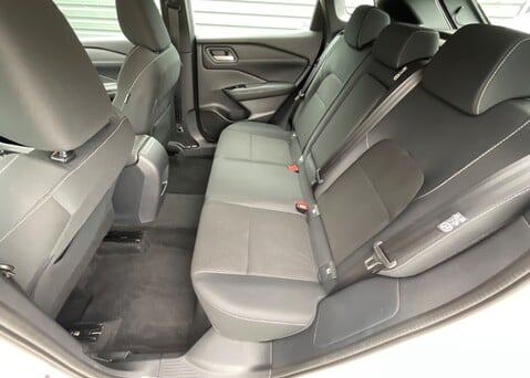 Nissan Qashqai DIG-T ACENTA PREMIUM MHEV 15