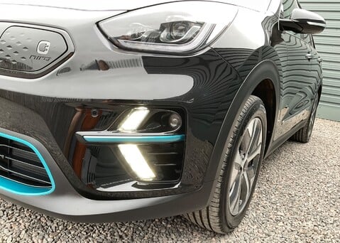 Kia E-Niro 64kWh '4+' 5