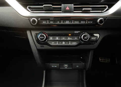Kia E-Niro 64kWh '4+' 23