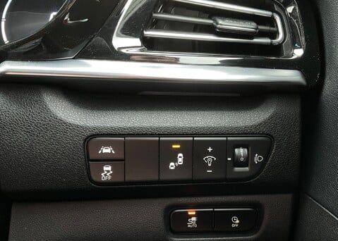 Kia E-Niro 64kWh '4+' 24