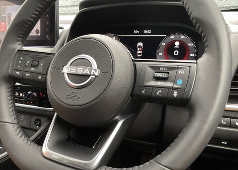 Nissan X-Trail E-4ORCE TEKNA PLUS 25