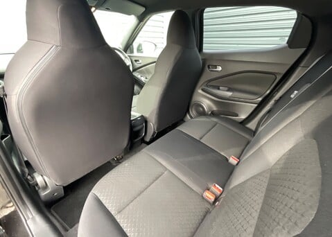 Nissan Juke DIG-T ACENTA 12