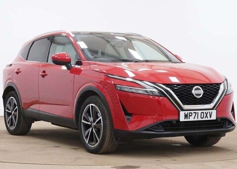 Nissan Qashqai DIG-T TEKNA MHEV 1