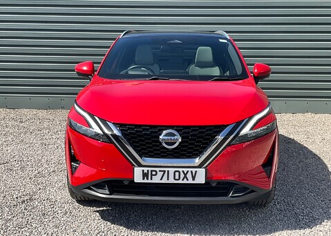 Nissan Qashqai DIG-T TEKNA MHEV 4