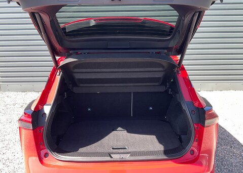 Nissan Qashqai DIG-T TEKNA MHEV 13