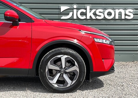 Nissan Qashqai DIG-T N-CONNECTA MHEV 3
