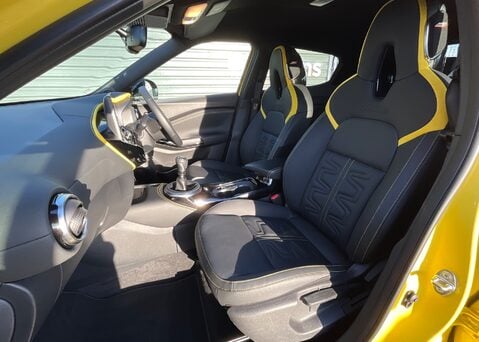 Nissan Juke DIG-T N-SPORT 14