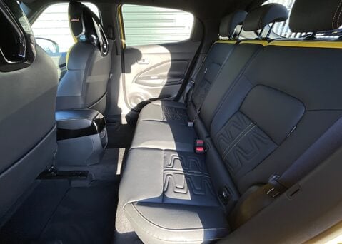 Nissan Juke DIG-T N-SPORT 19