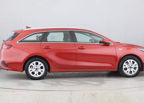 Kia Ceed Sportswagon 1.5TGDi '2' ISG 3