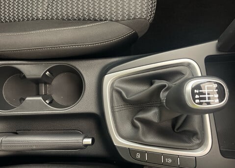 Kia Ceed Sportswagon 1.5TGDi '2' ISG 18