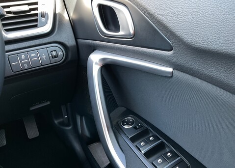 Kia Ceed Sportswagon 1.5T-GDi '2' ISG 22