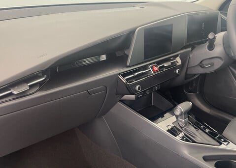 Kia Niro 1.6GDi HEV '2' 7