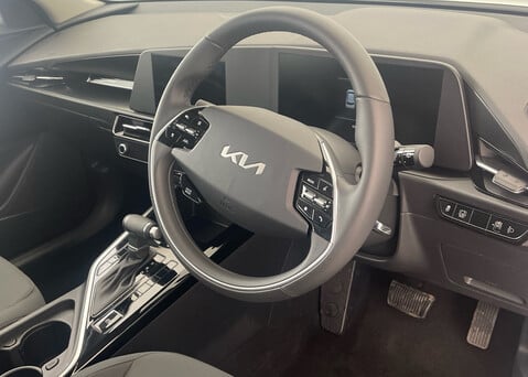 Kia Niro 1.6GDi HEV '2' 8