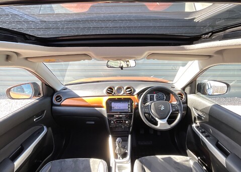 Suzuki Vitara SZ5 13
