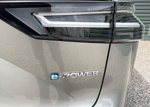 Nissan Qashqai E-POWER N-CONNECTA 20