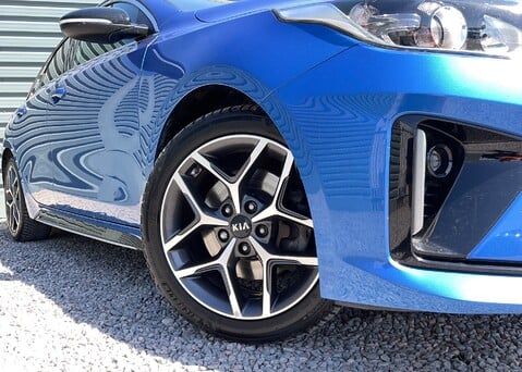 Kia Pro Ceed 1.5 T-GDi GT-LINE ISG 2