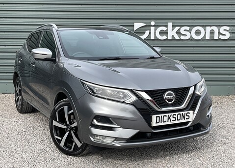 Nissan Qashqai DIG-T TEKNA PLUS 1