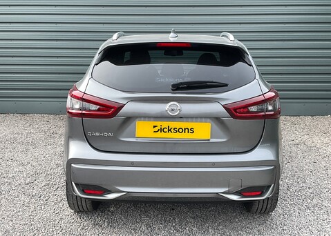 Nissan Qashqai DIG-T TEKNA PLUS 9