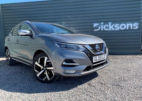 Nissan Qashqai DIG-T TEKNA PLUS 1