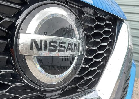 Nissan Qashqai 1.3DIG-T N-CONNECTA 4