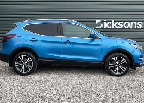 Nissan Qashqai 1.3DIG-T N-CONNECTA 6