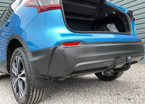 Nissan Qashqai 1.3DIG-T N-CONNECTA 16