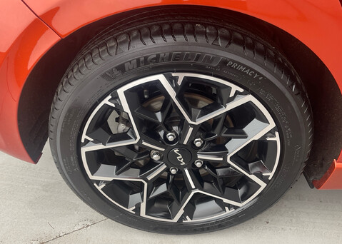 Kia Ceed 1.5T-GDi GT-LINE ISG 16