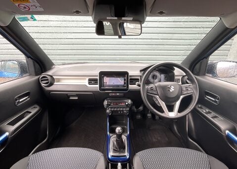 Suzuki Ignis SZ5 DUALJET MHEV 9