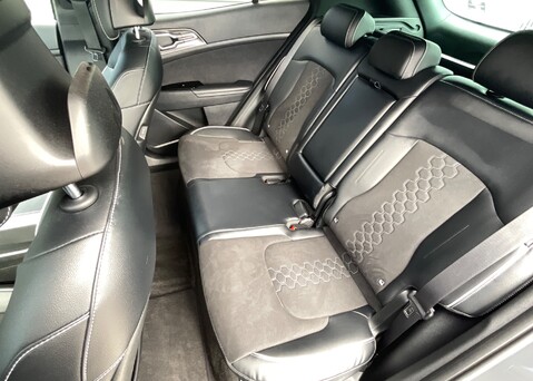 Kia Sportage 1.6 T-GDi GT-LINE PHEV AWD AUTO 19