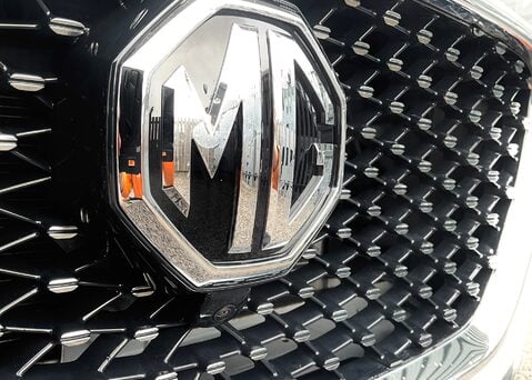 MG HS 1.5 T-GDI EXCITE PHEV 4