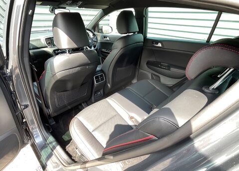 Kia Sportage 1.6 CRDI GT-LINE ISG 20