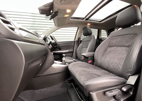 Suzuki Vitara SZ5 BOOSTERJET ALLGRIP MHEV 12