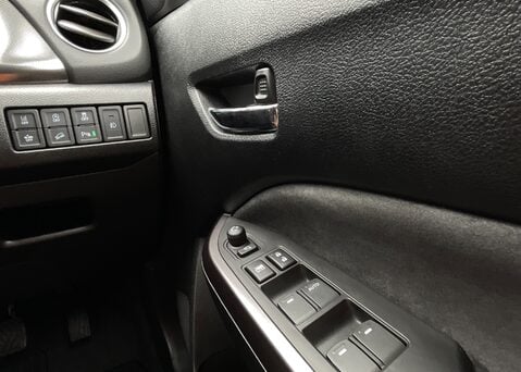 Suzuki Vitara SZ5 BOOSTERJET ALLGRIP MHEV 21