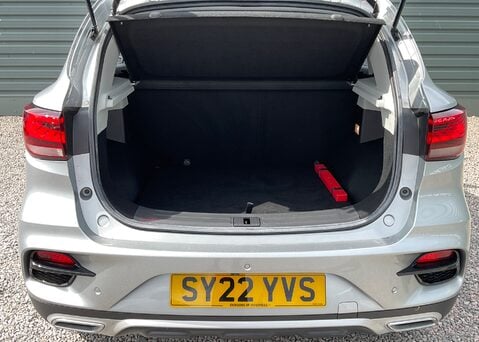 MG ZS EXCLUSIVE VTI-TECH 10