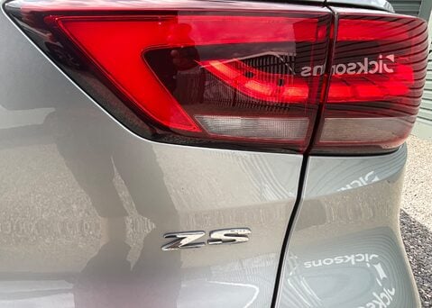 MG ZS EXCLUSIVE VTI-TECH 13