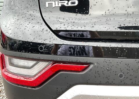 Kia Niro 1.6GDi HEV 2 12