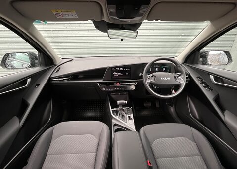 Kia Niro 1.6GDi HEV 2 15