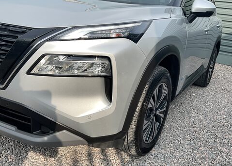 Nissan X-Trail E-4ORCE N-CONNECTA 10