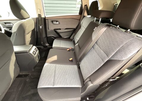 Nissan X-Trail E-4ORCE N-CONNECTA 18