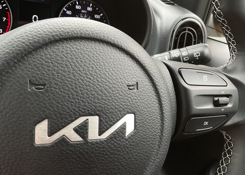 Kia Picanto 1.0 DPi AMT '2' 22